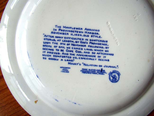A pair of Antique Wedgewood plates commemorating the Landing of the Pilgrims and the Mayflower — image 3